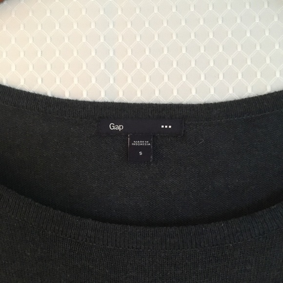 Navy striped boatneck sweater - Picture 2 of 2